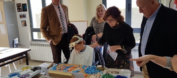 Ir a Maria Victoria Broto visita AMIBIL en Calatayud