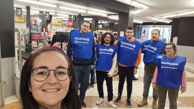 Ir a Plena inclusión Aragón practica el voluntariado inclusivo en la Gran Recogida del Banco de Alimentos