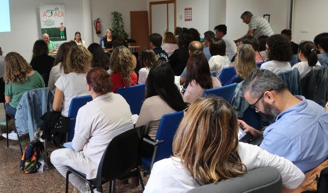 Ir a ATADI ha acogido las jornadas de la red Oikos de atención a personas dependientes en el medio rural